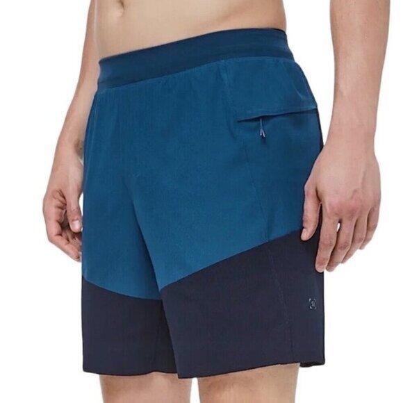 Lululemon Men's Namaste at the Beach Short 8"‎ XL